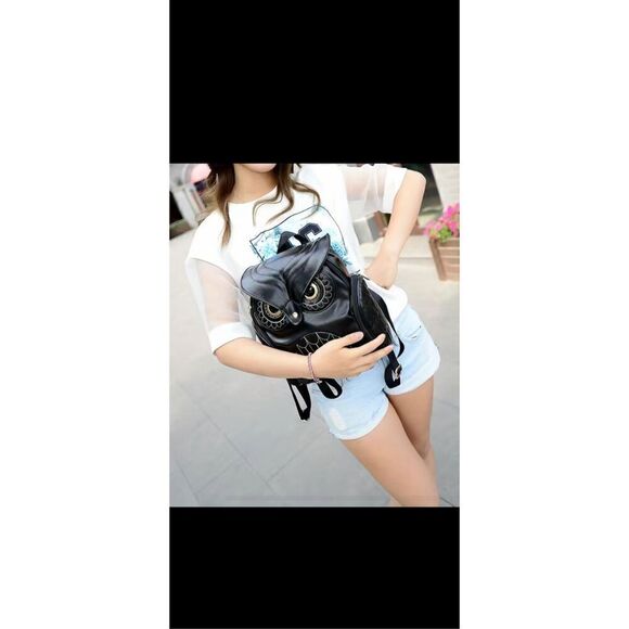Black Owl Backpack with adjustable straps, soft, PU, leather versatile, travel b - Picture 5 of 9